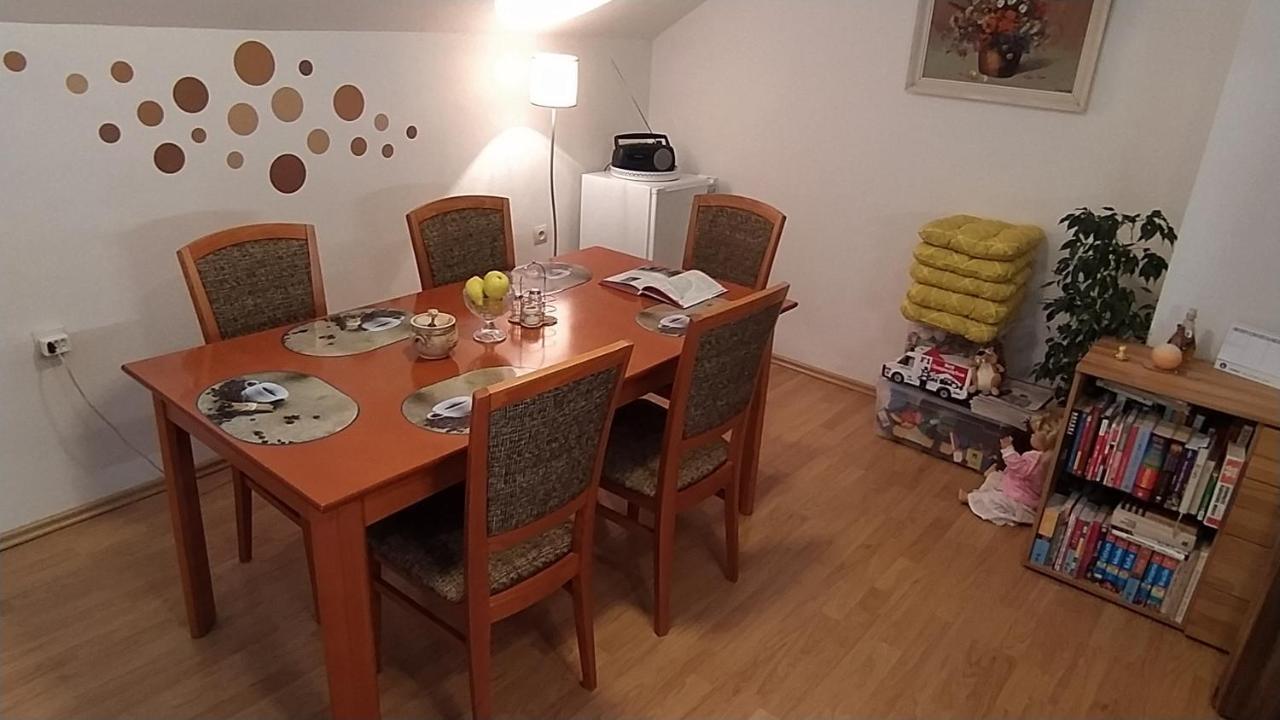 Apartman U Spycharu Bile Policany Luaran gambar